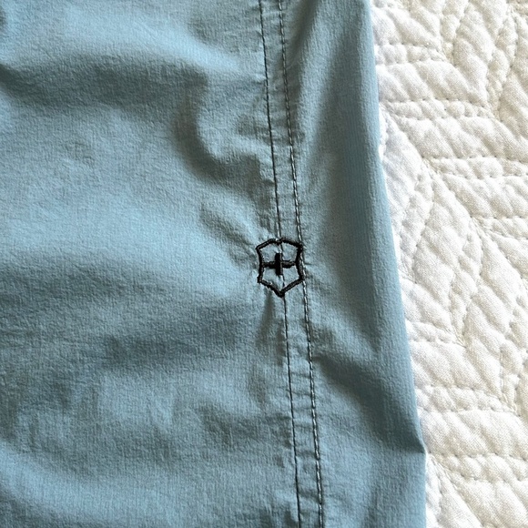 Victorinox (Swiss Army) Women’s Packable Lightweight Windbreaker Jacket SizeL - Picture 5 of 15